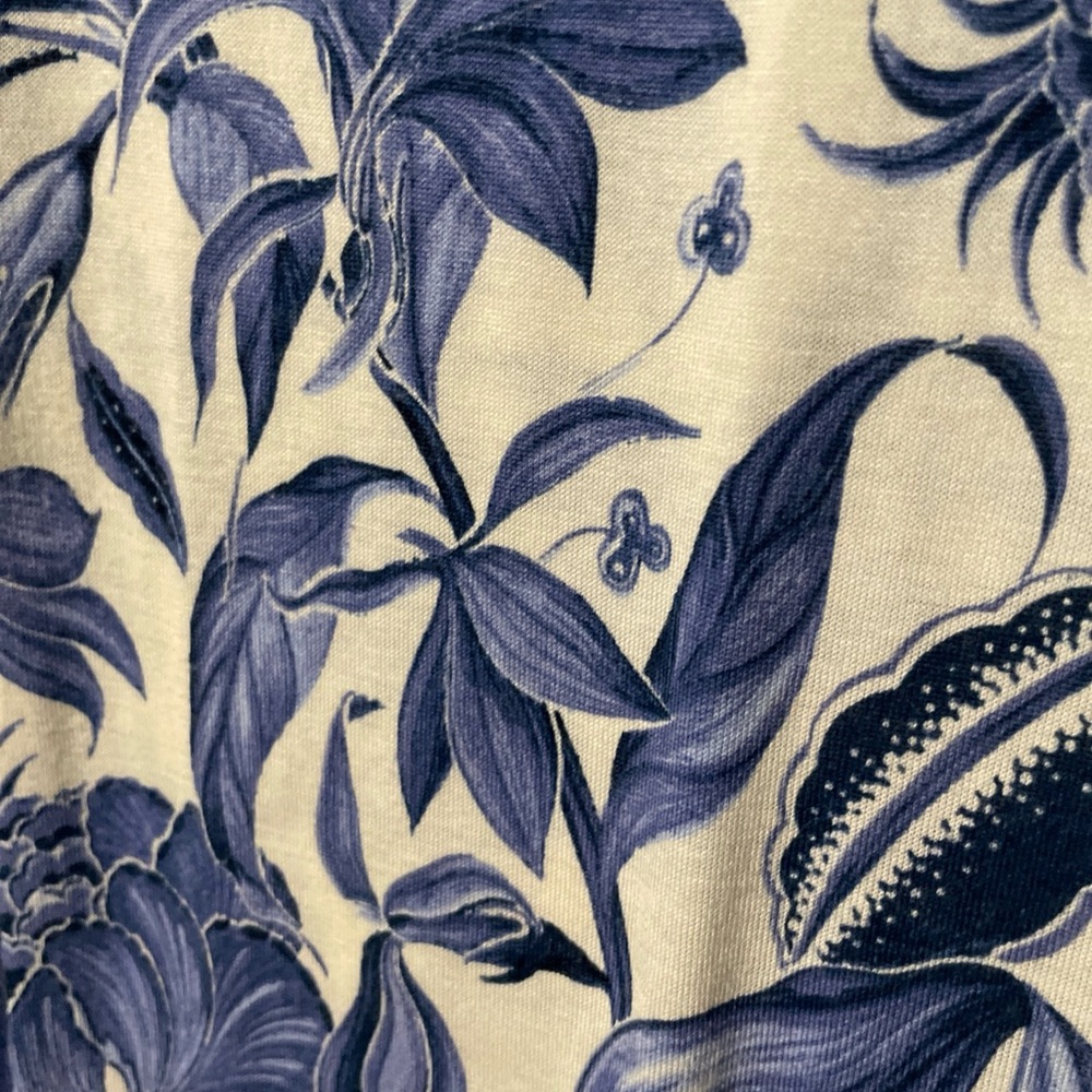 Sold - Picture 4 of 8